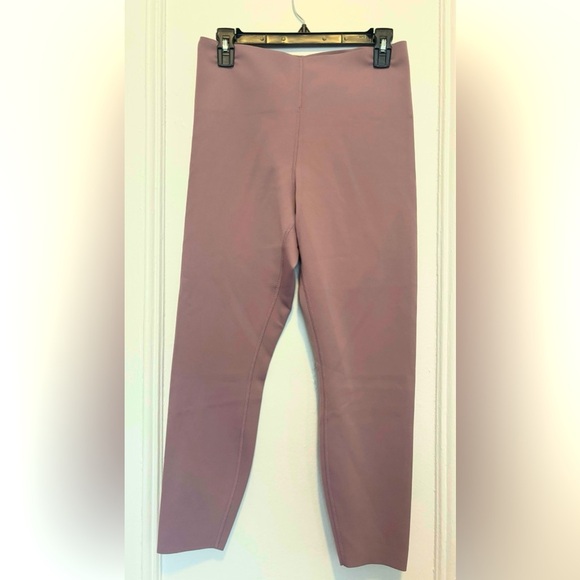 NWT Lululemon Glow Up Super-High-Rise Tight 28" Lavender Lux - Size 12 - Picture 1 of 6